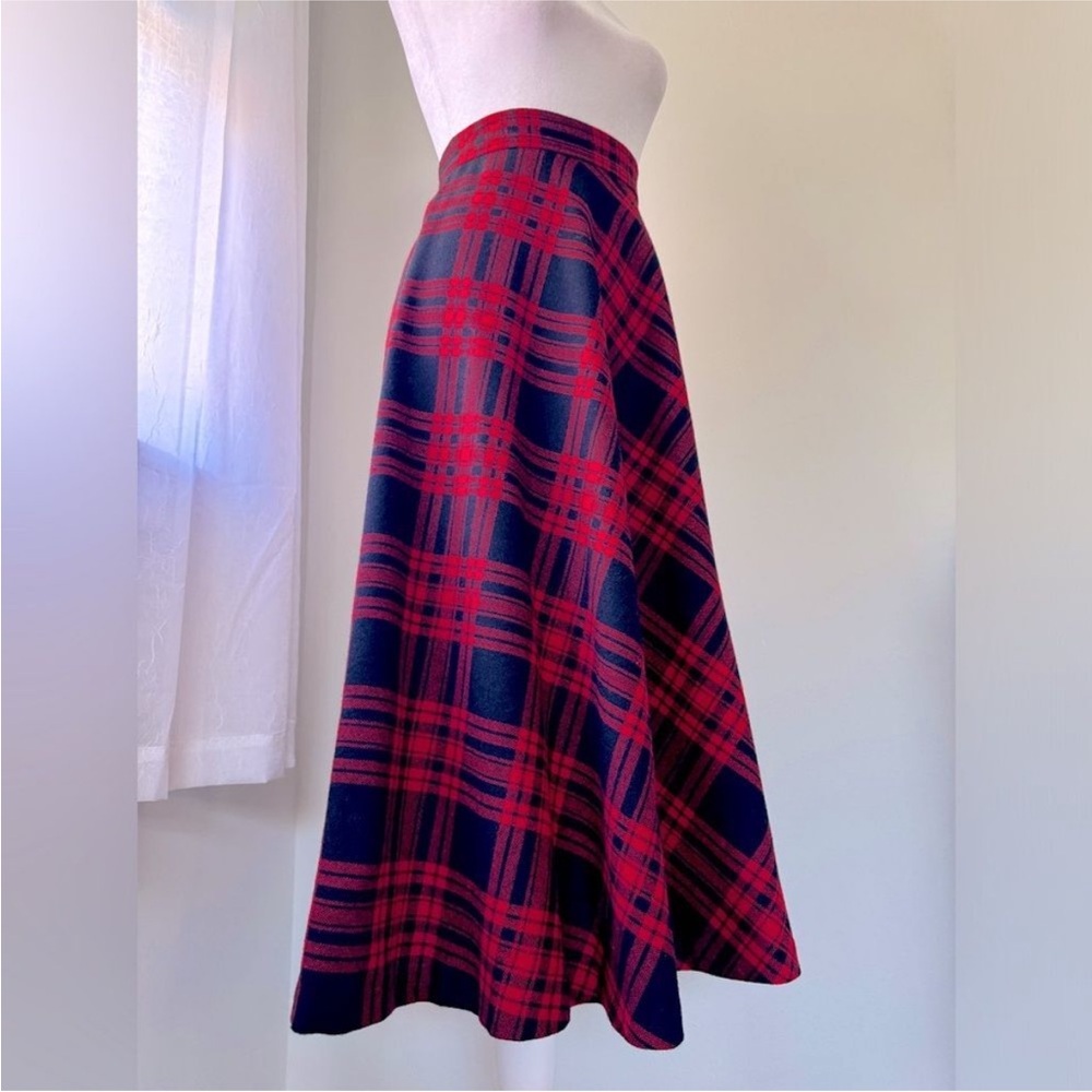 Vintage ‘80s Albee Red & Black Plaid Midi Skirt
